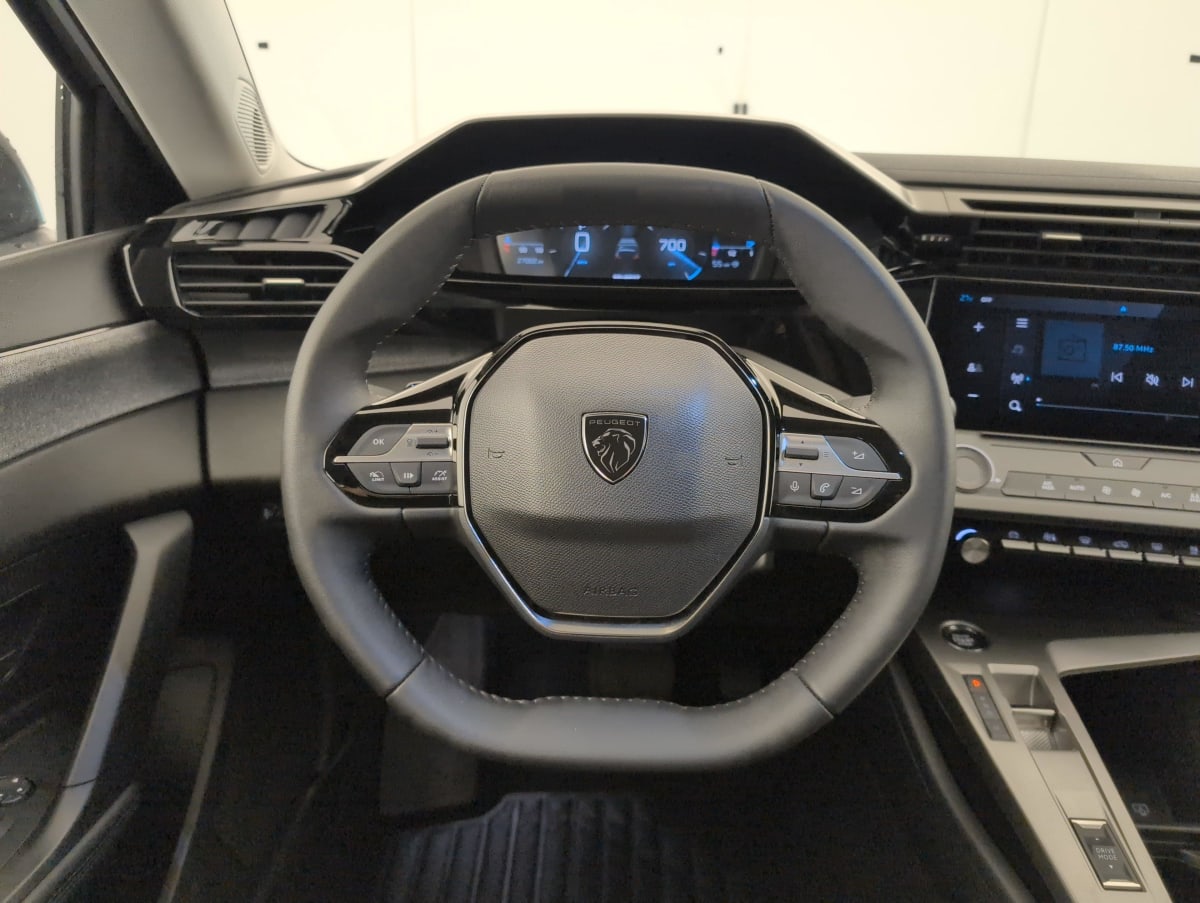 Peugeot 308 - Image 14