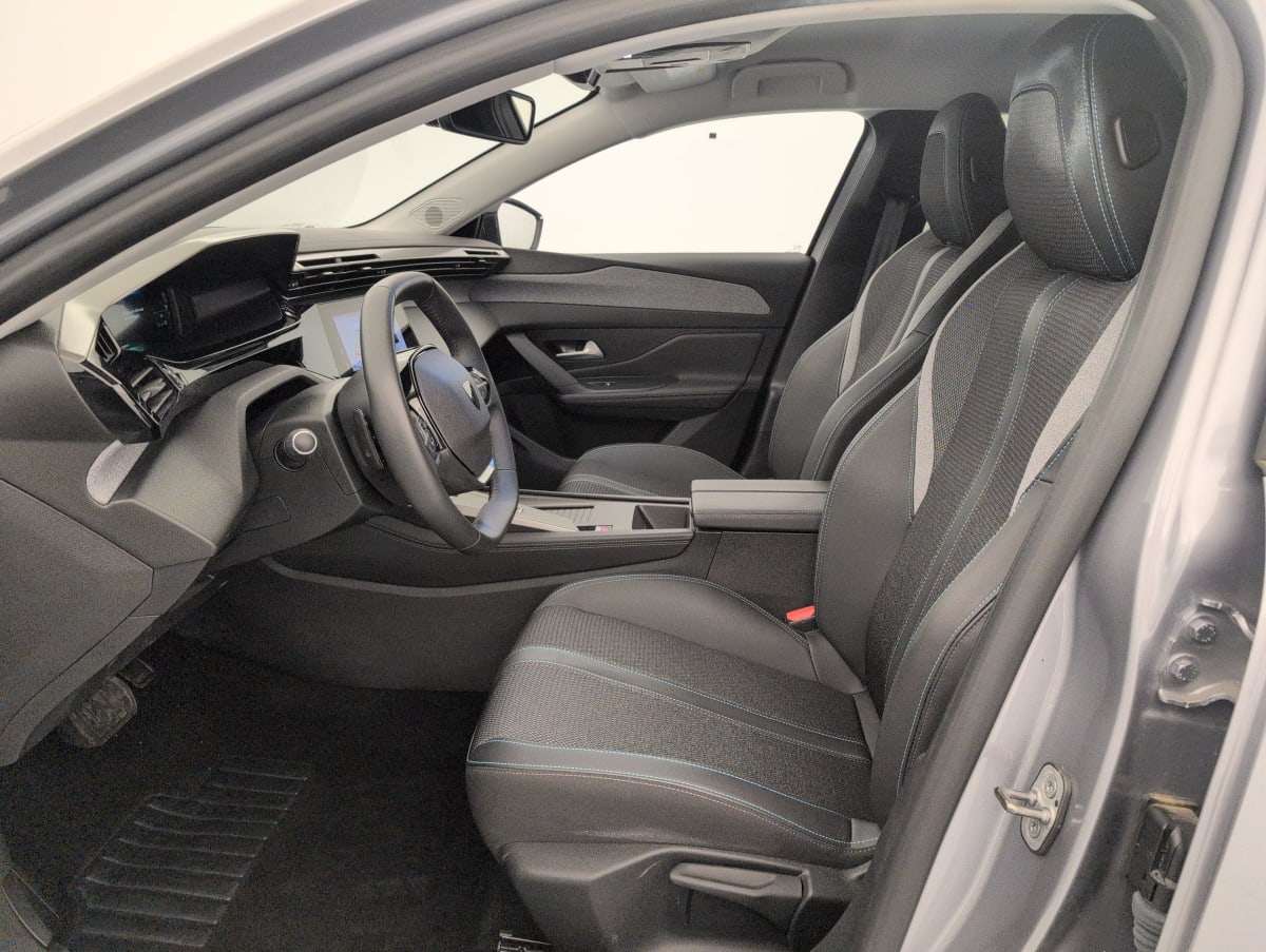 Peugeot 308 - Image 16