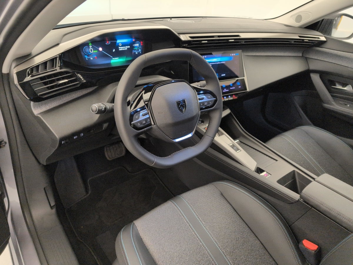 Peugeot 308 - Image 14