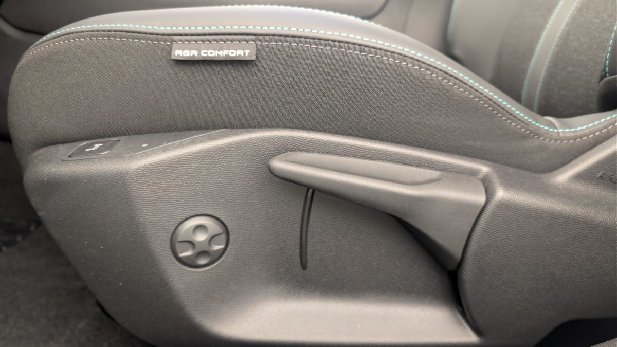 Peugeot 308 - Image 45