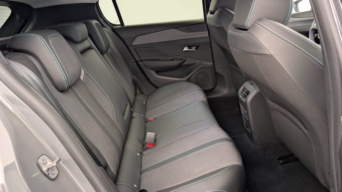 Peugeot 308 308 puretech 130ch s&s bvm6