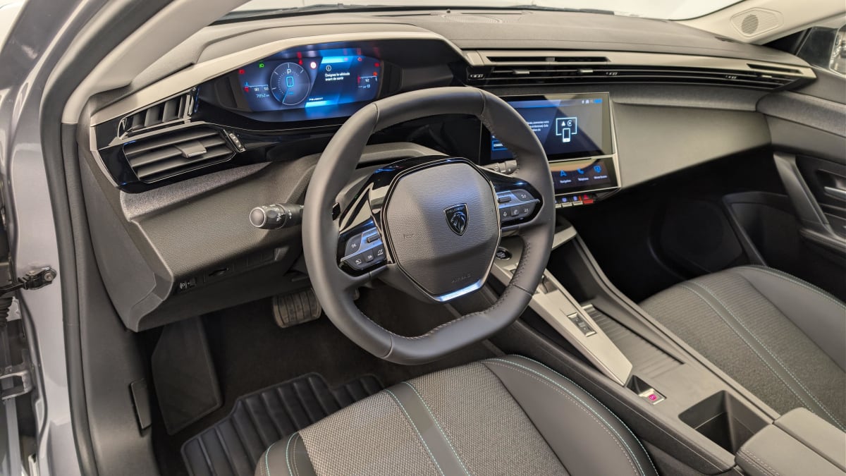 Peugeot 308 - Image 15