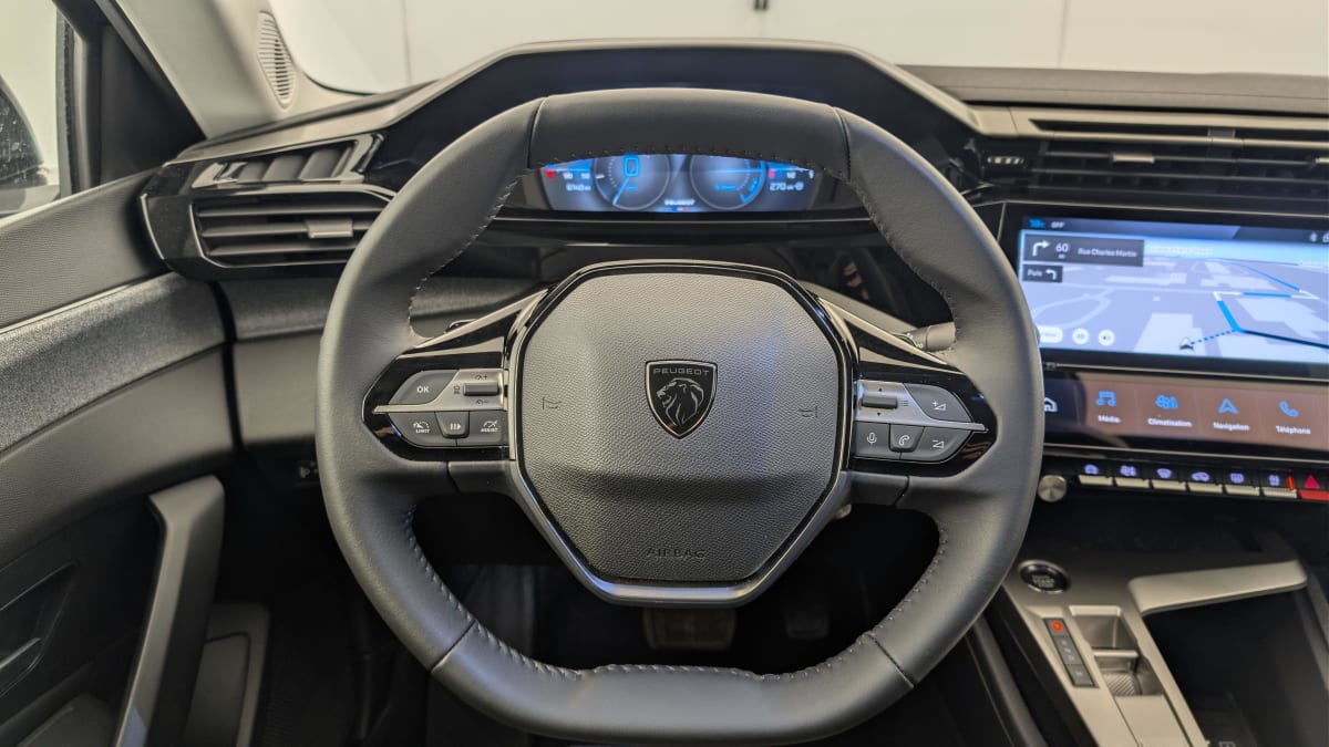 Peugeot 308 - Image 14