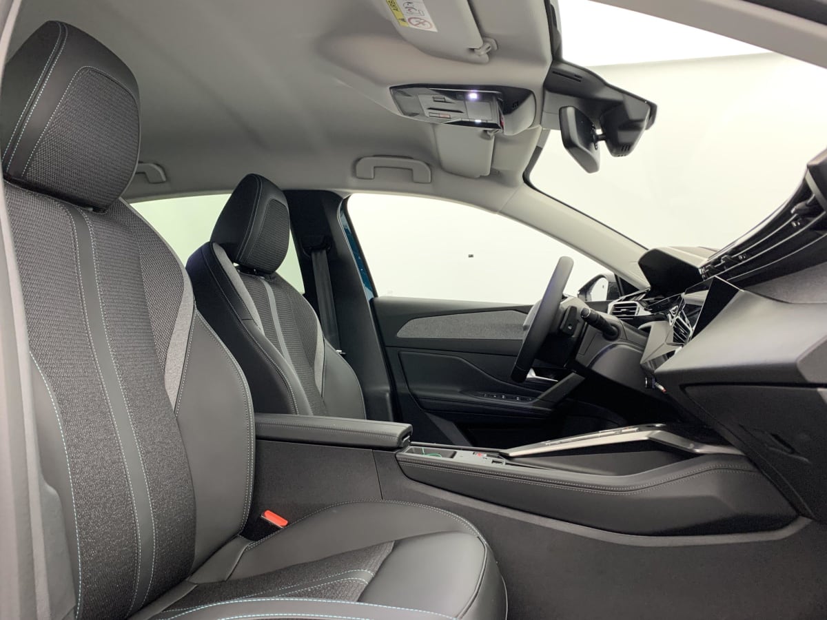 PEUGEOT 308 BLUEHDI 130CH EAT8 ALLURE