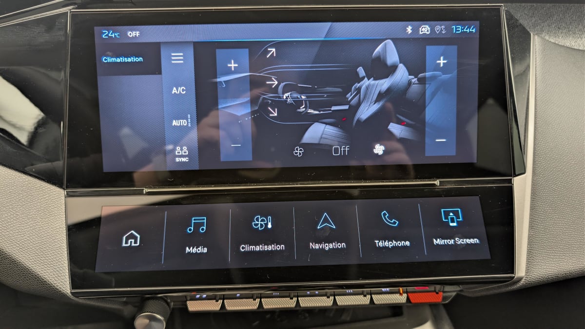 Peugeot 308 - Image 20