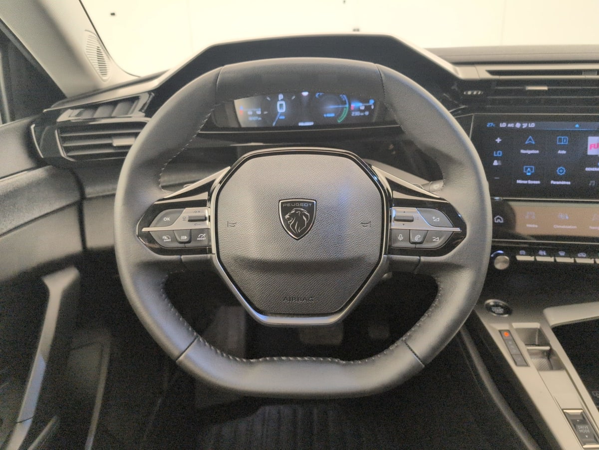 Peugeot 308 - Image 14