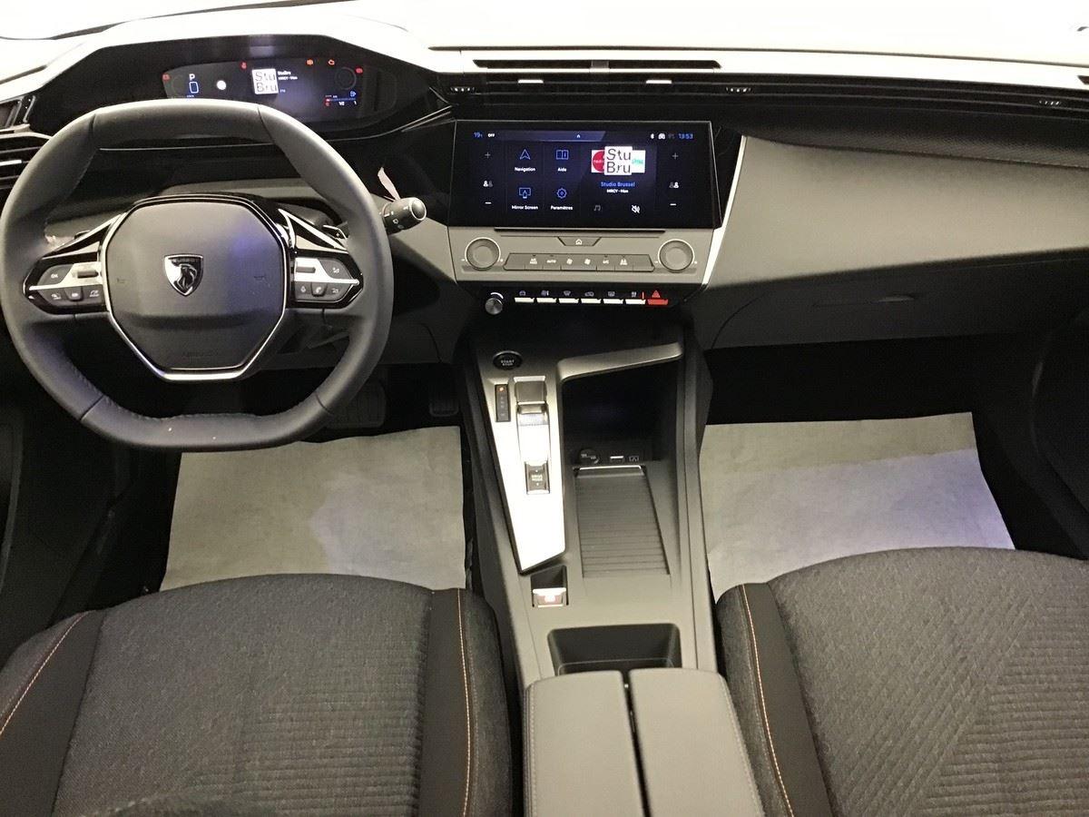 PEUGEOT 308 HYBRID 145 E-DCS6 BUSINESS