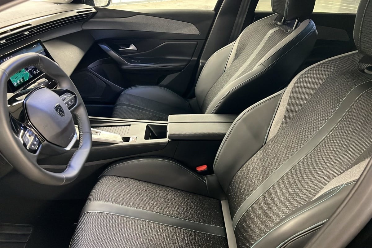 Peugeot 308 - Image 9