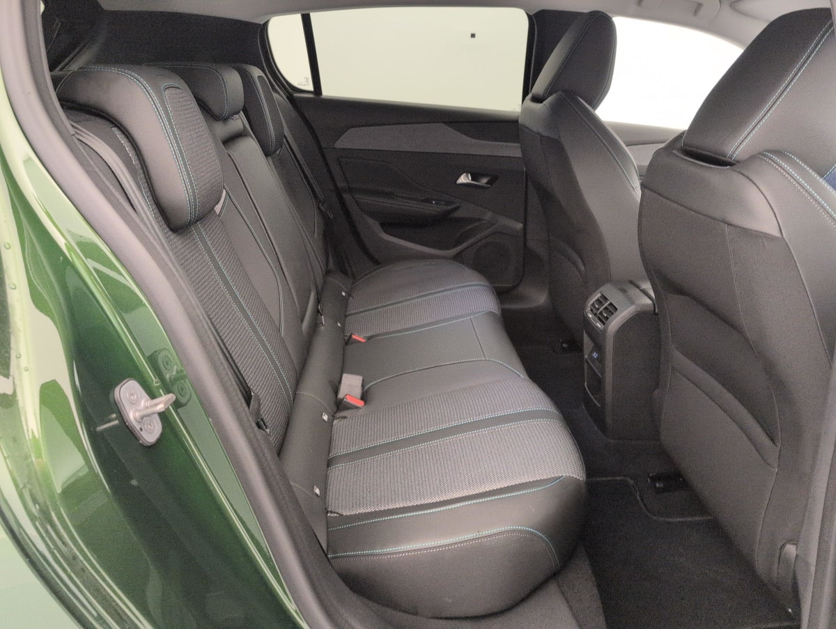 Peugeot 308 - Image 10