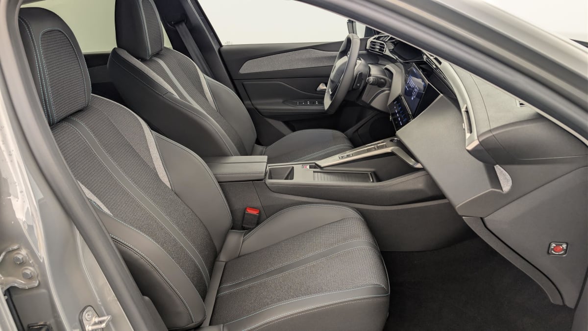 PEUGEOT 308 HYBRID 145 E-DCS6 ALLURE