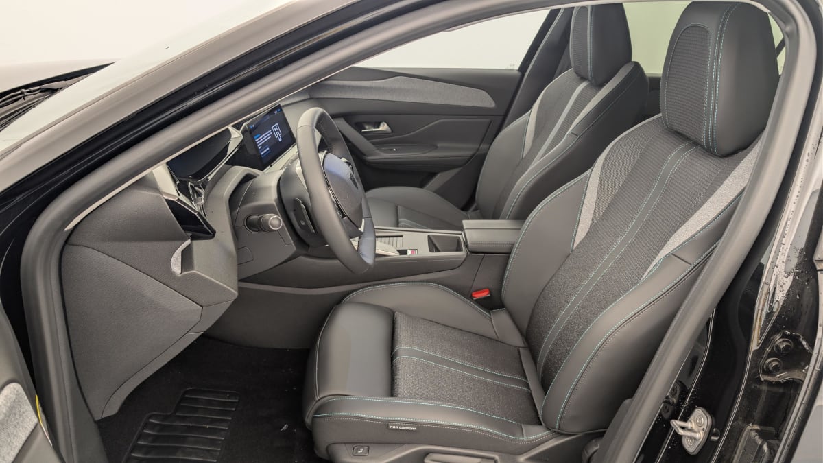 Peugeot 308 - Image 64