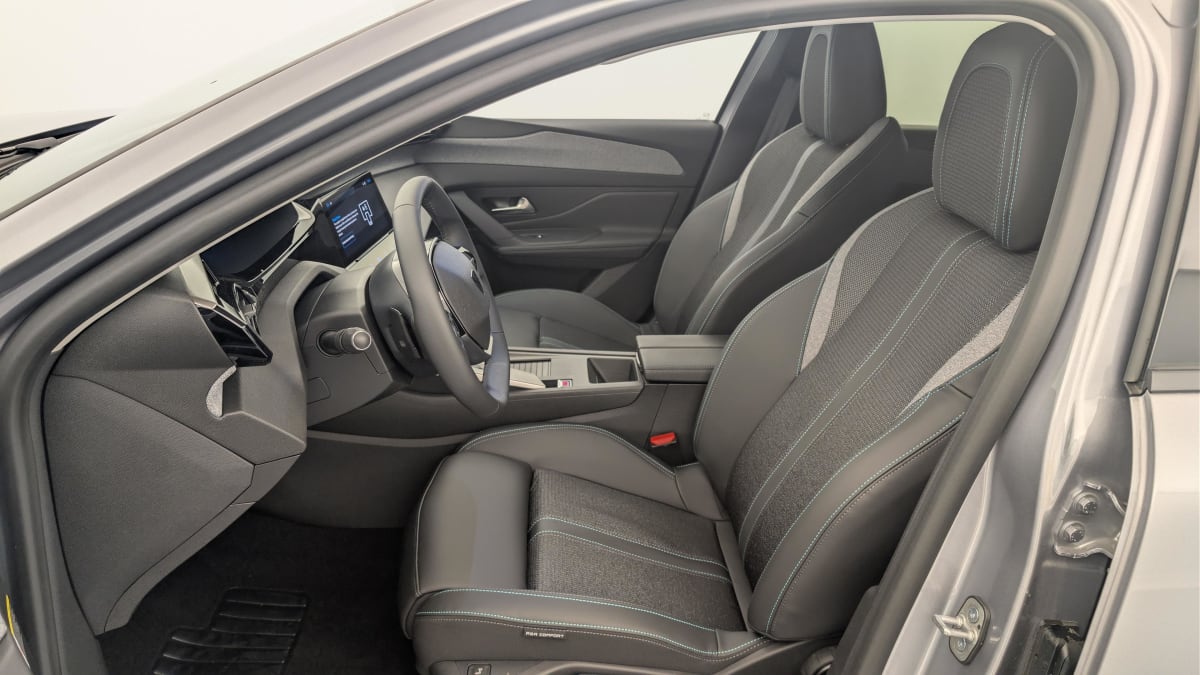 Peugeot 308 - Image 40