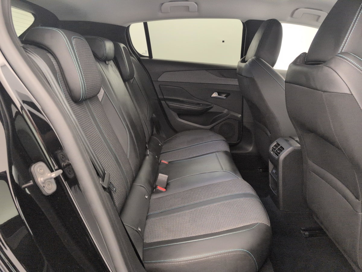 Peugeot 308 - Image 10