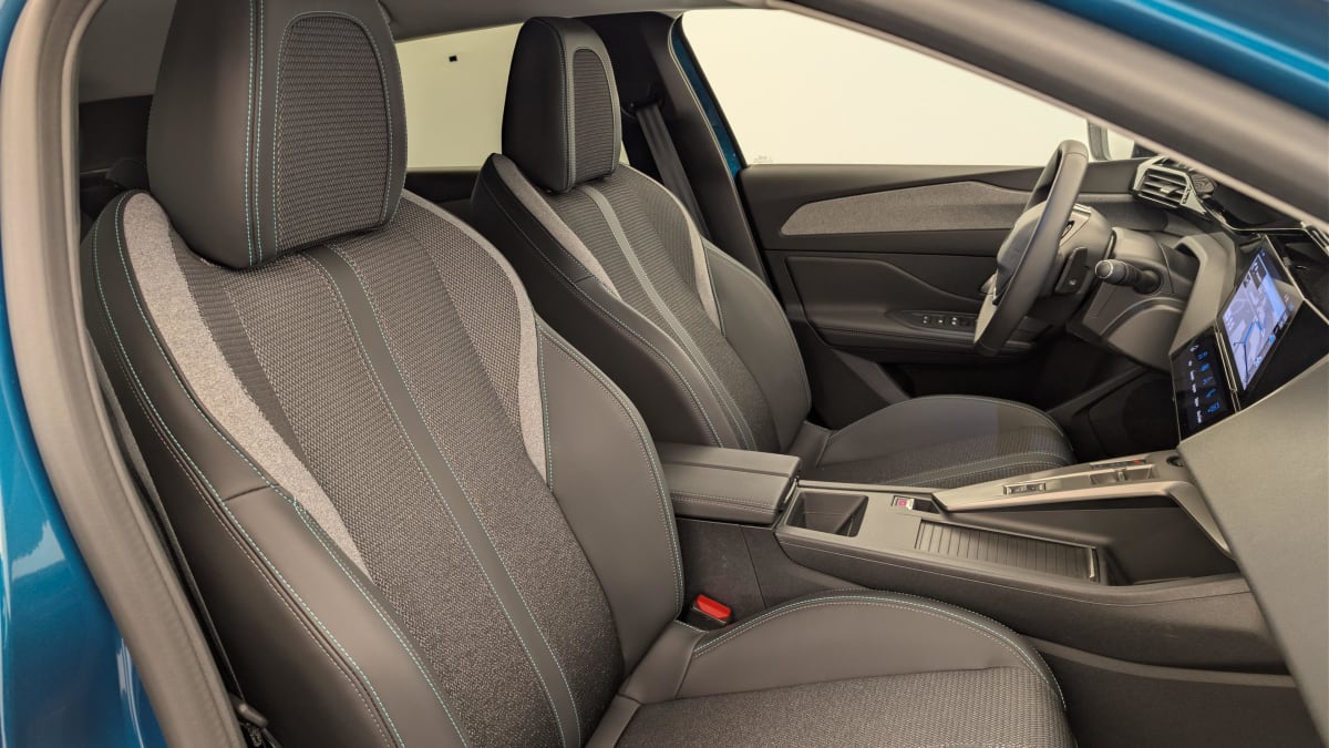 Peugeot 308 - Image 9