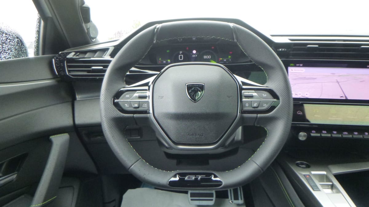 Peugeot 308 DIESEL - Image 13
