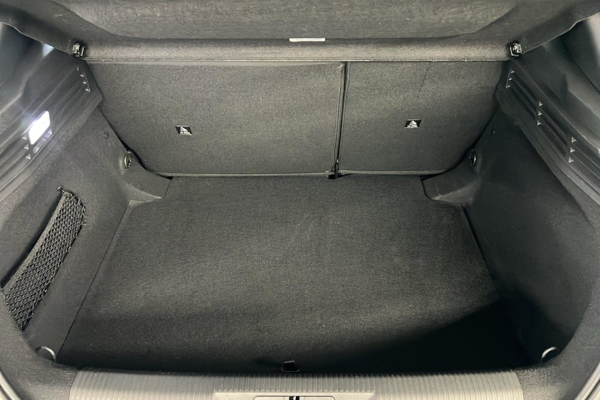 Peugeot 308 - Image 11