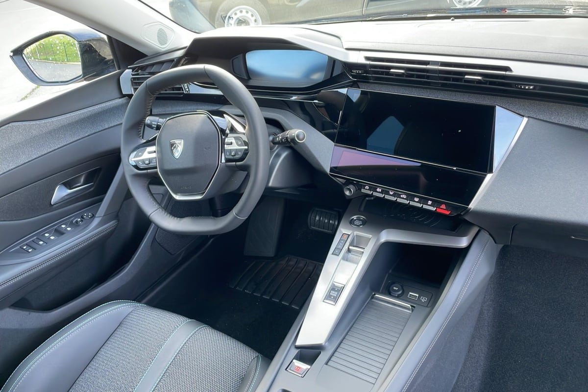 Peugeot 308 - Image 13