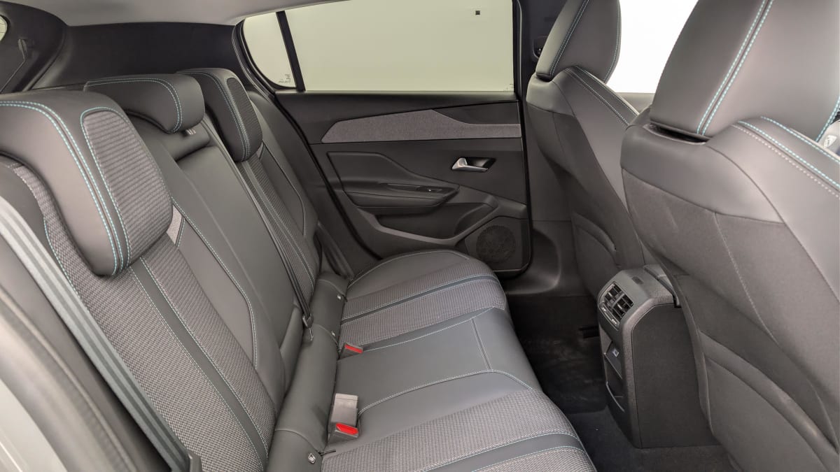 PEUGEOT 308 PURETECH 130CH ALLURE