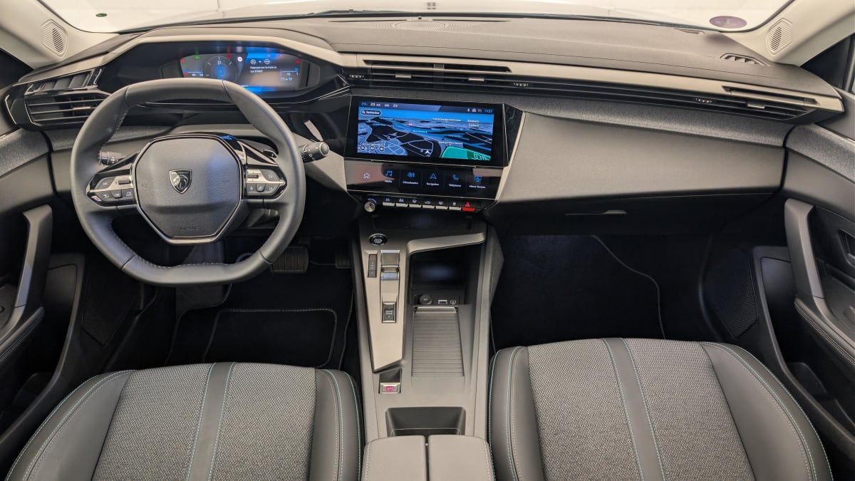 Peugeot 308 - Image 13