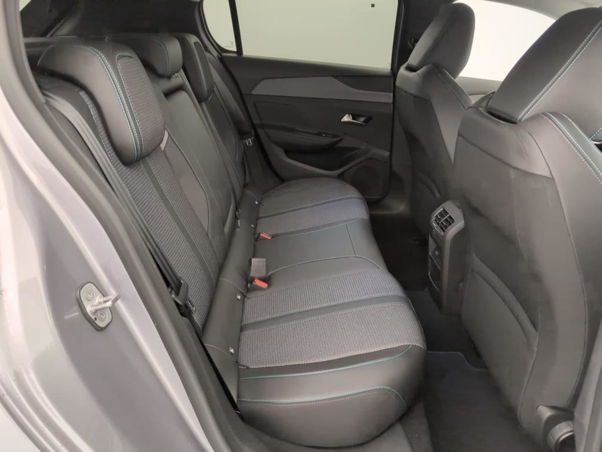 Peugeot 308 - Image 10