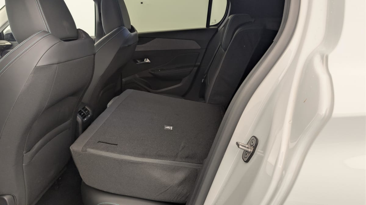 Peugeot 308 - Image 12