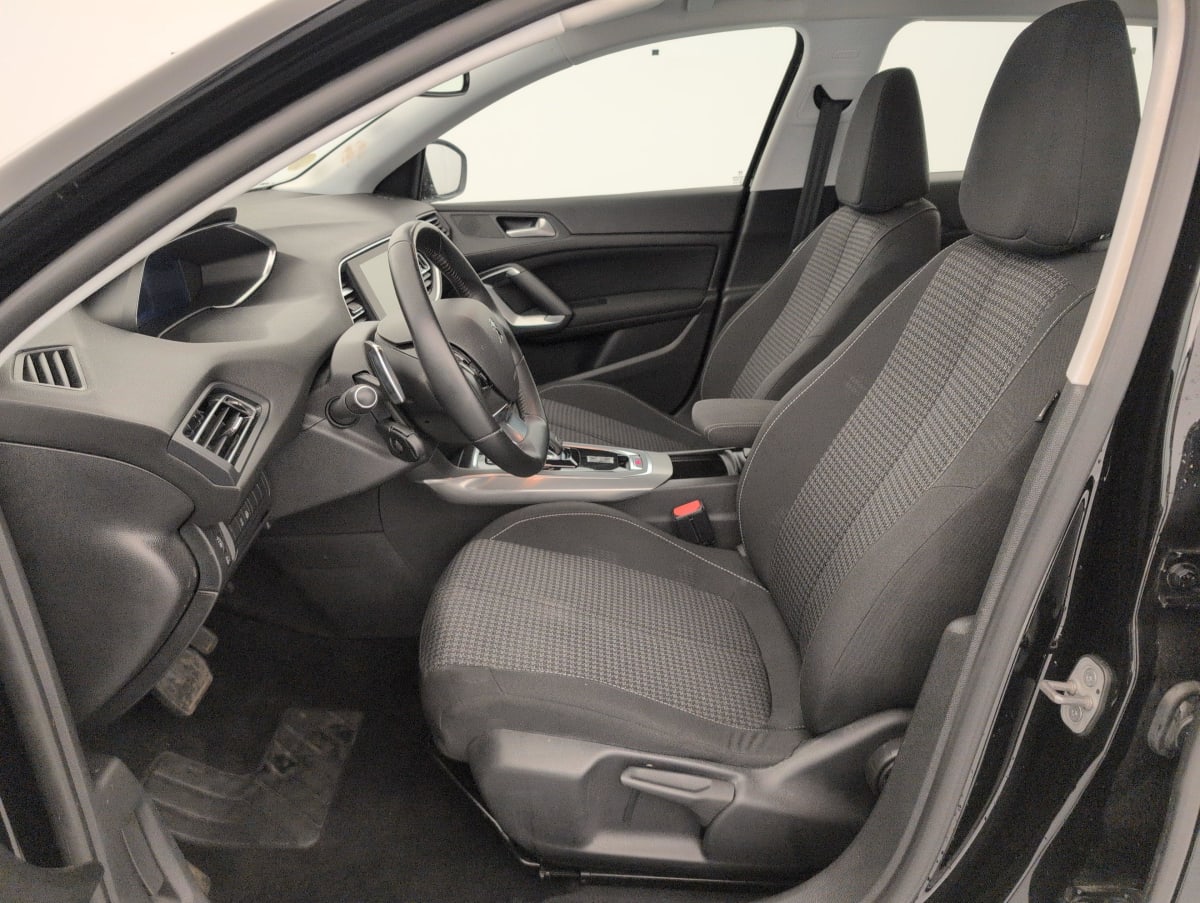 Peugeot 308 SW - Image 15
