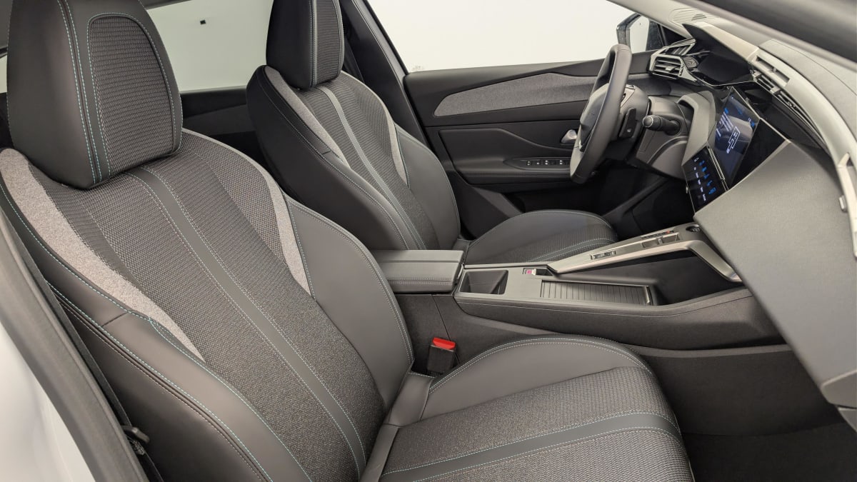 PEUGEOT 308 SW HYBRID 145 E-DCS6 ALLURE