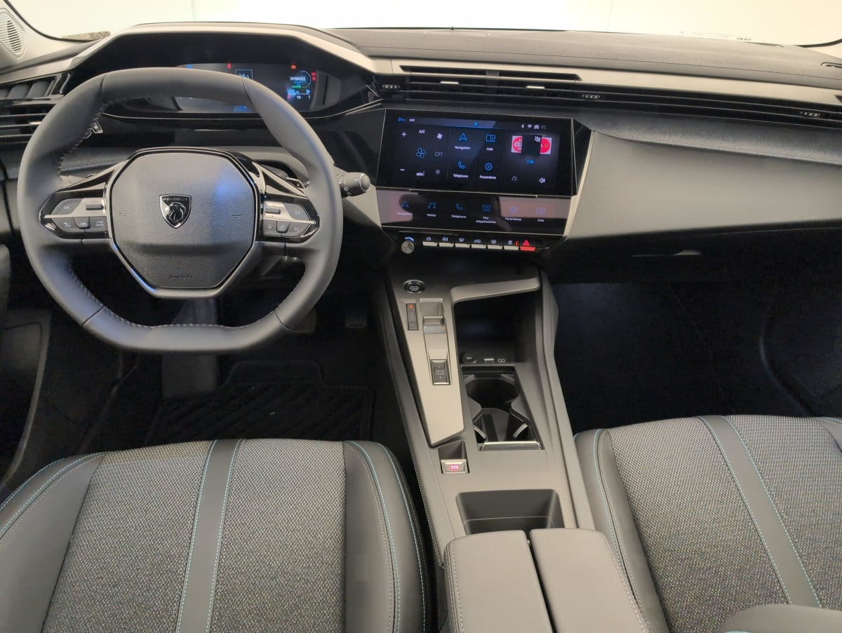 Peugeot 308 SW - Image 14