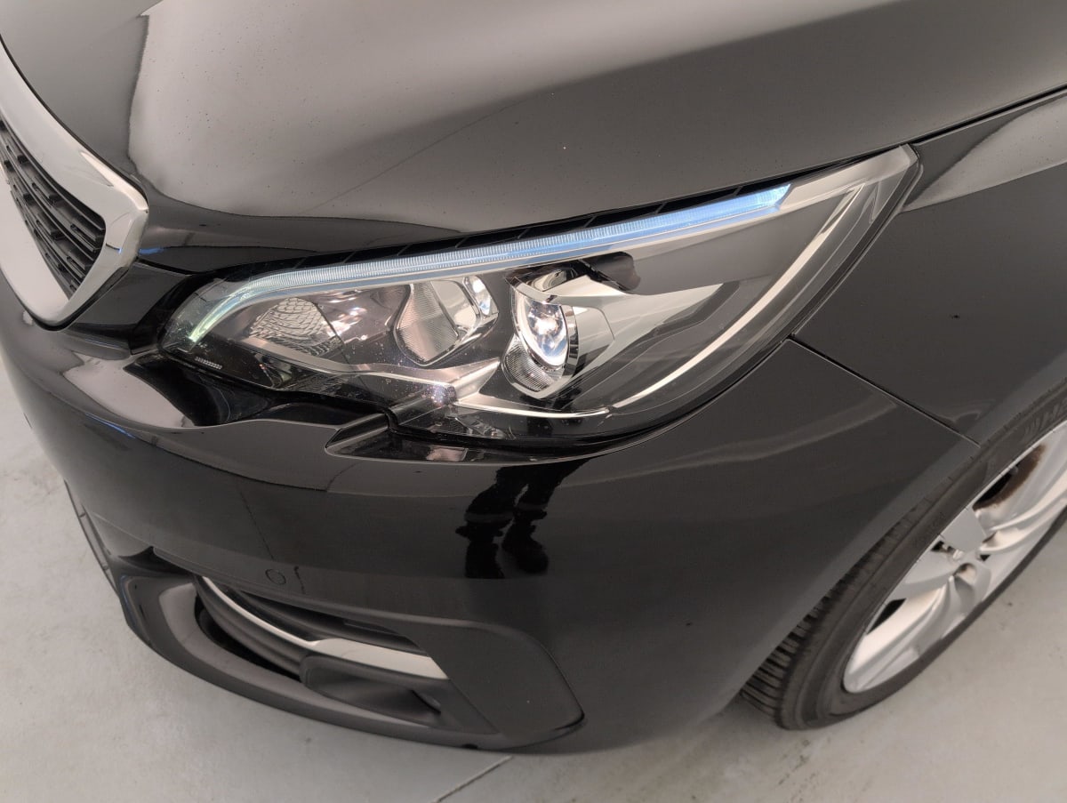 Peugeot 308 SW - Image 19