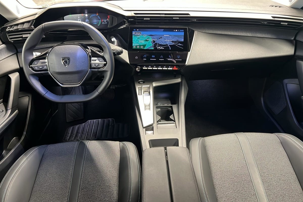 Peugeot 308 SW - Image 12