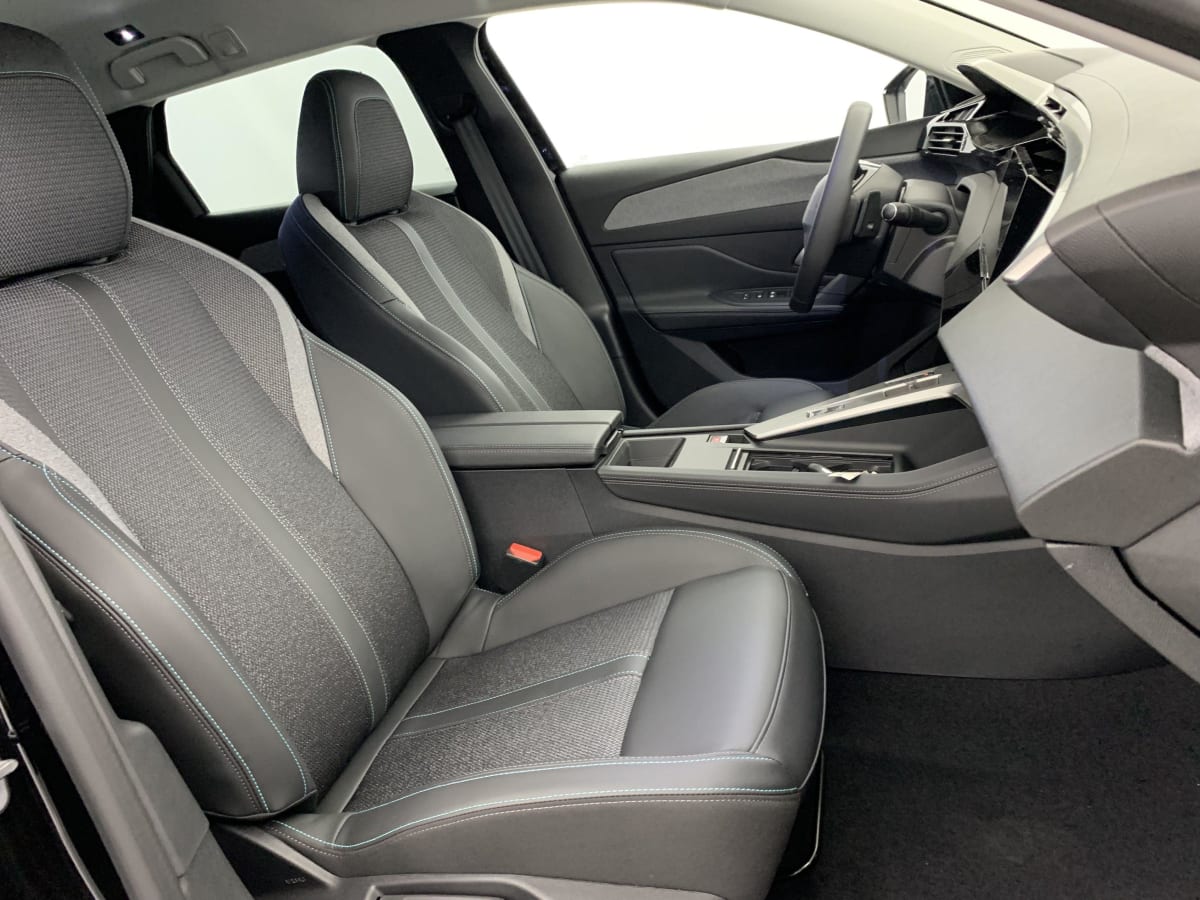 PEUGEOT 308 SW PURETECH 130CH EAT8 ALLURE