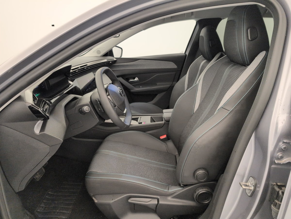 Peugeot 308 SW - Image 16