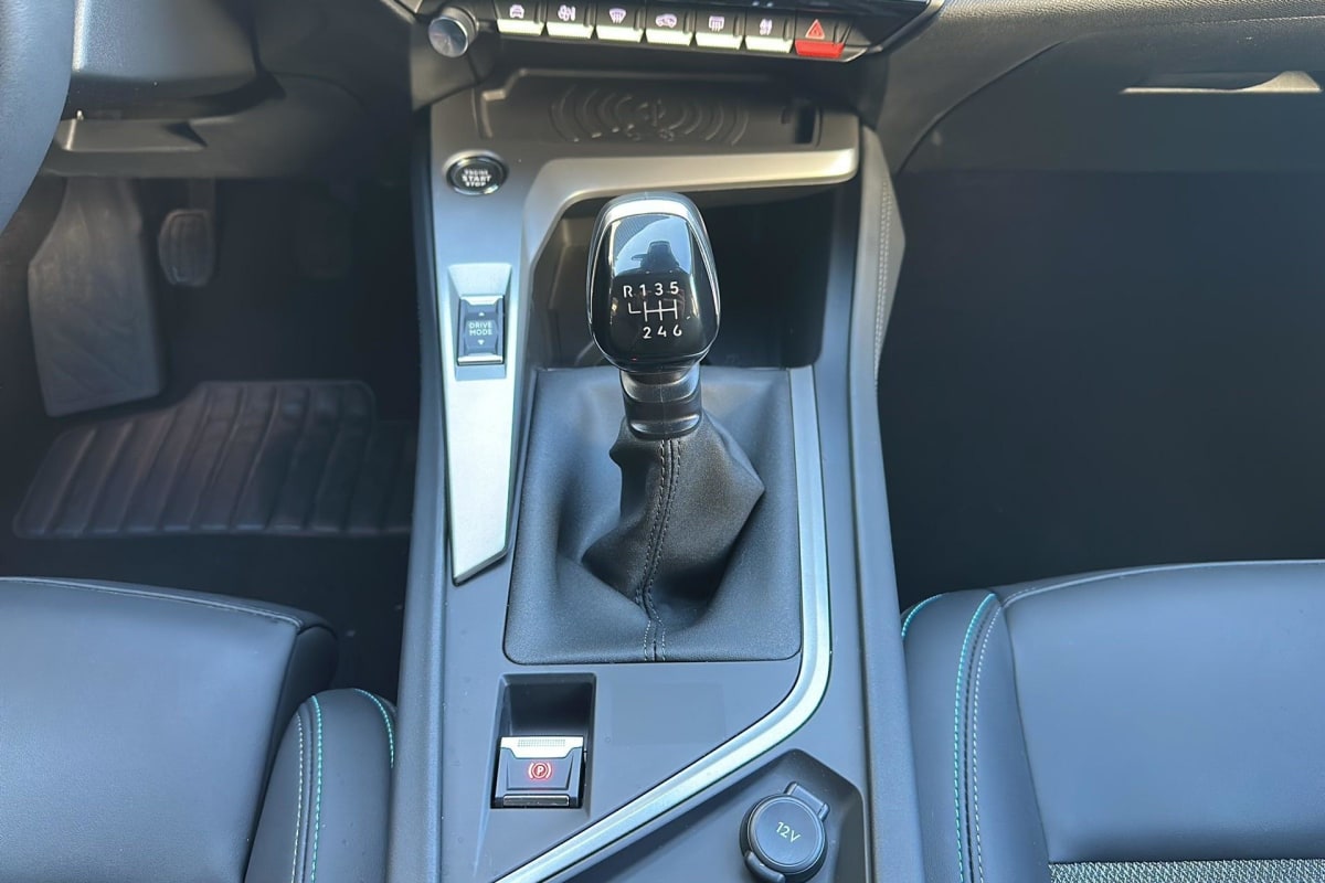 Peugeot 308 SW - Image 16