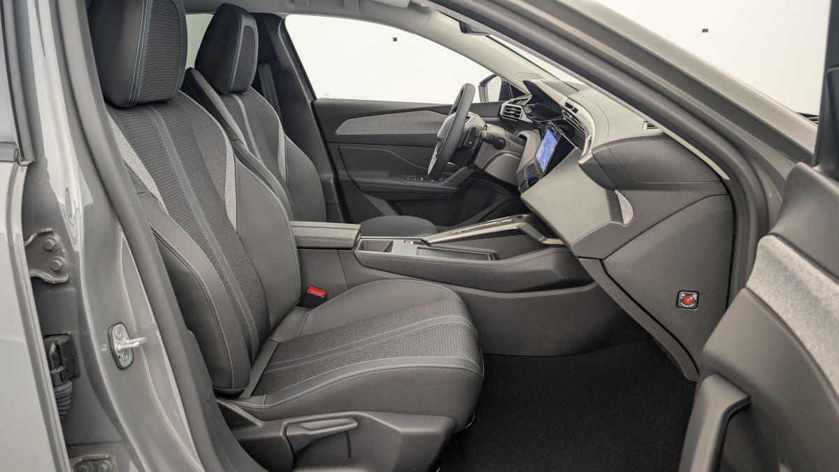 PEUGEOT 308 SW BLUEHDI 130CH EAT8 ALLURE