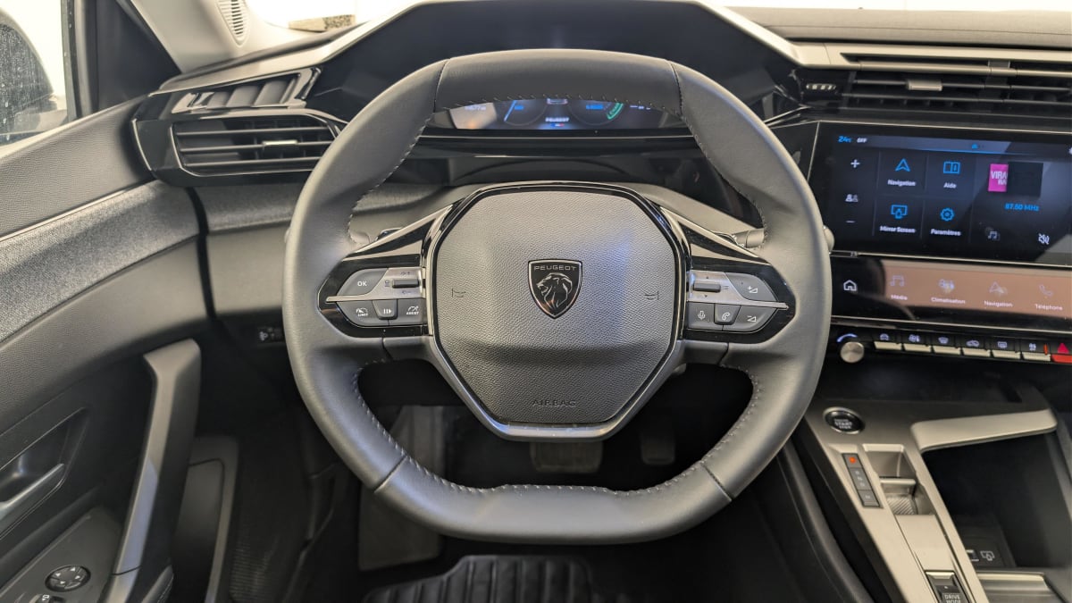 Peugeot 408 - Image 14
