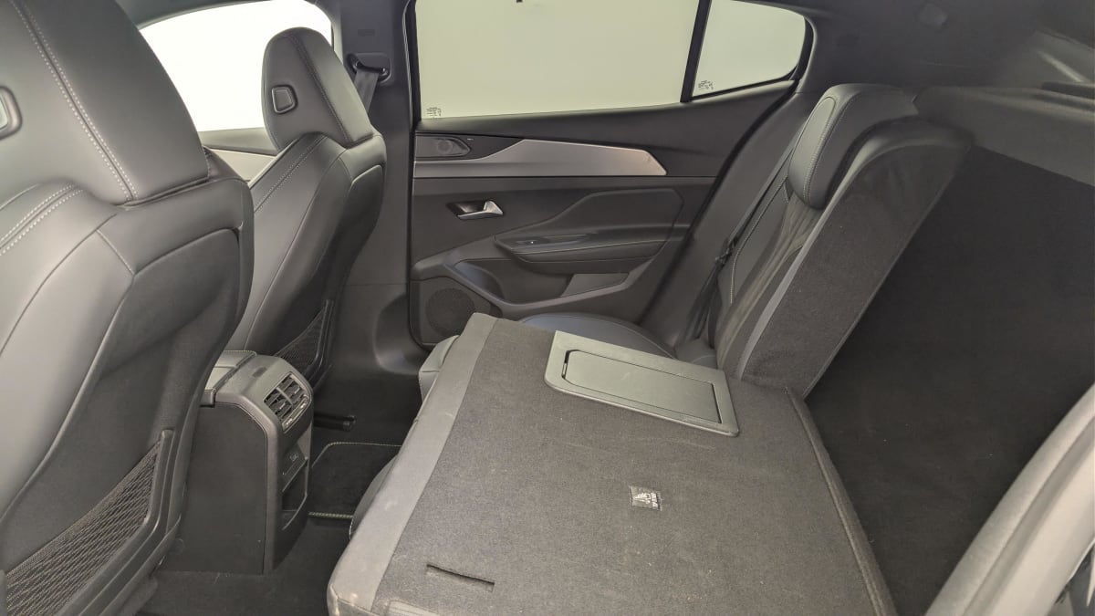 Peugeot 408 - Image 12