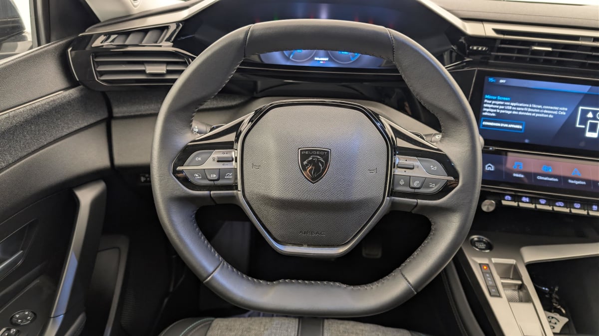 Peugeot 408 - Image 14