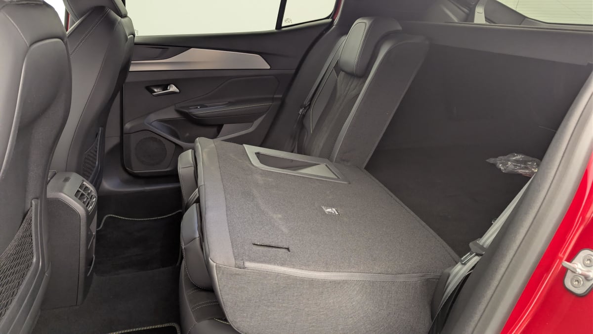 Peugeot 408 - Image 12