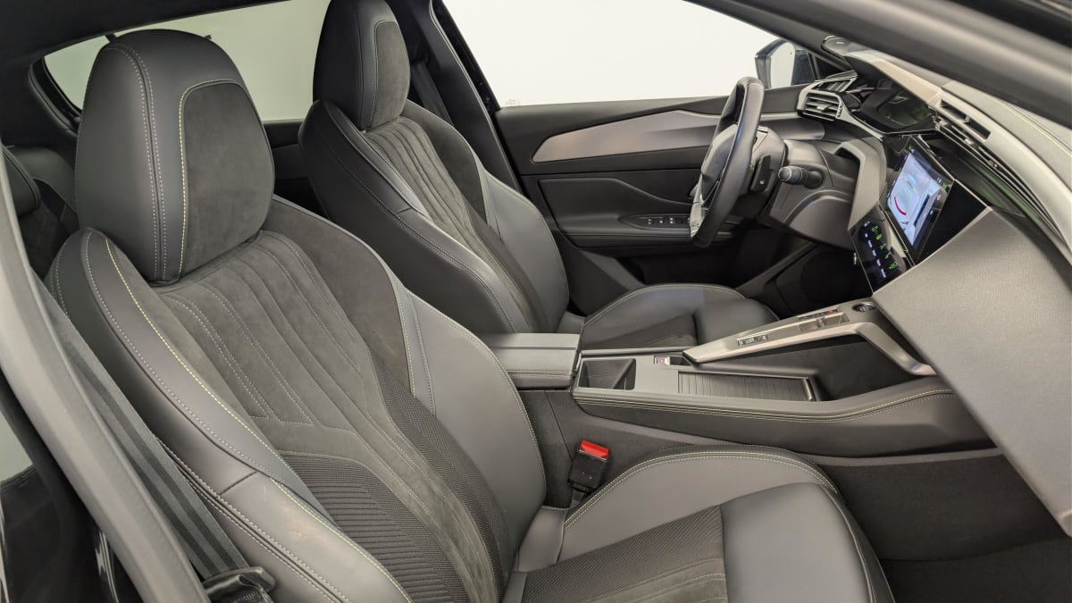 Peugeot 408 - Image 9
