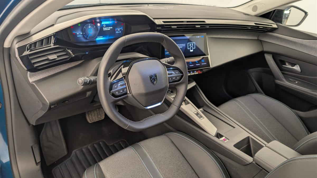 Peugeot 408 - Image 15