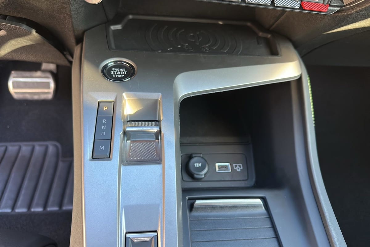 Peugeot 408 - Image 16