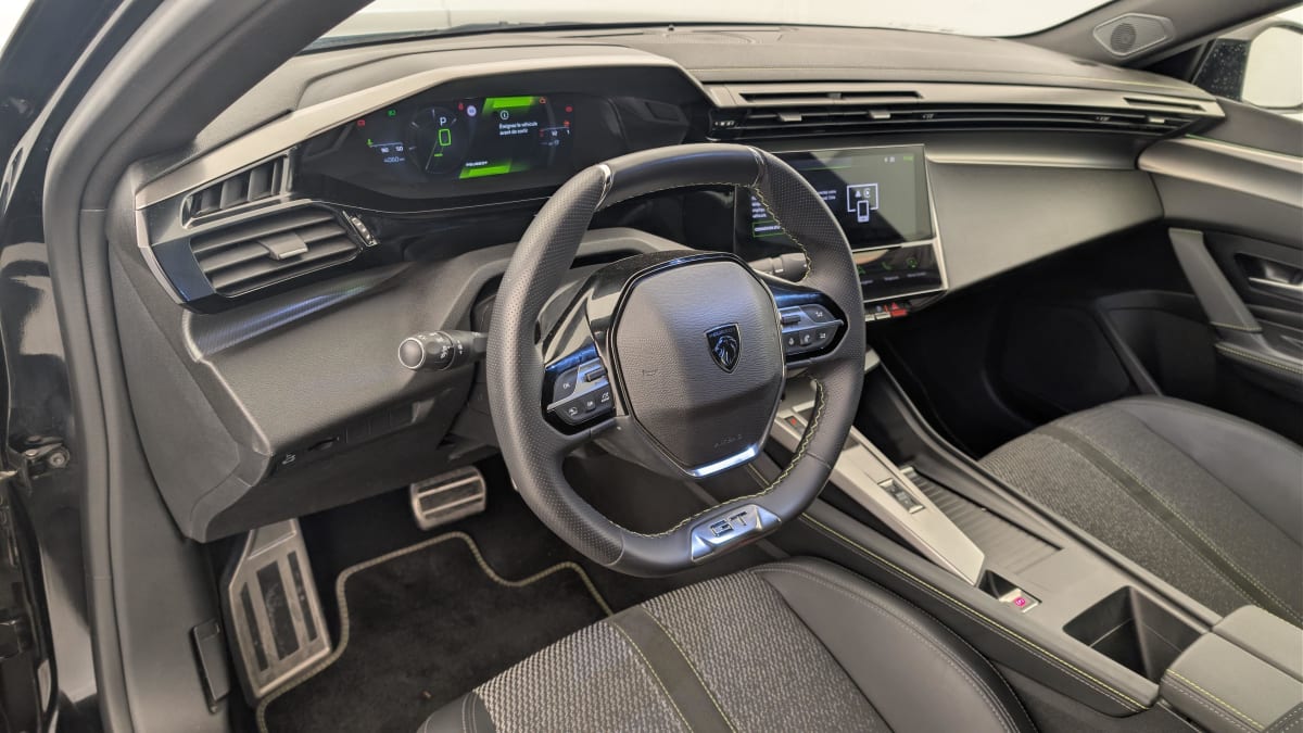 Peugeot 408 - Image 15