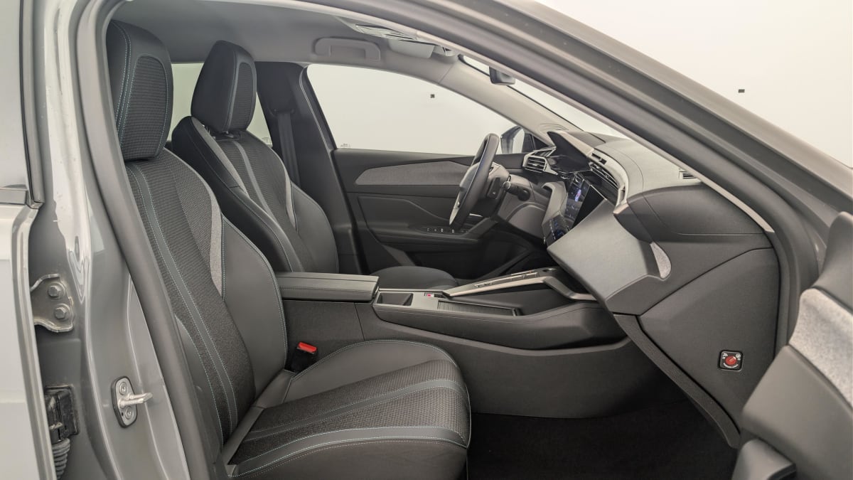 Peugeot 408 - Image 9