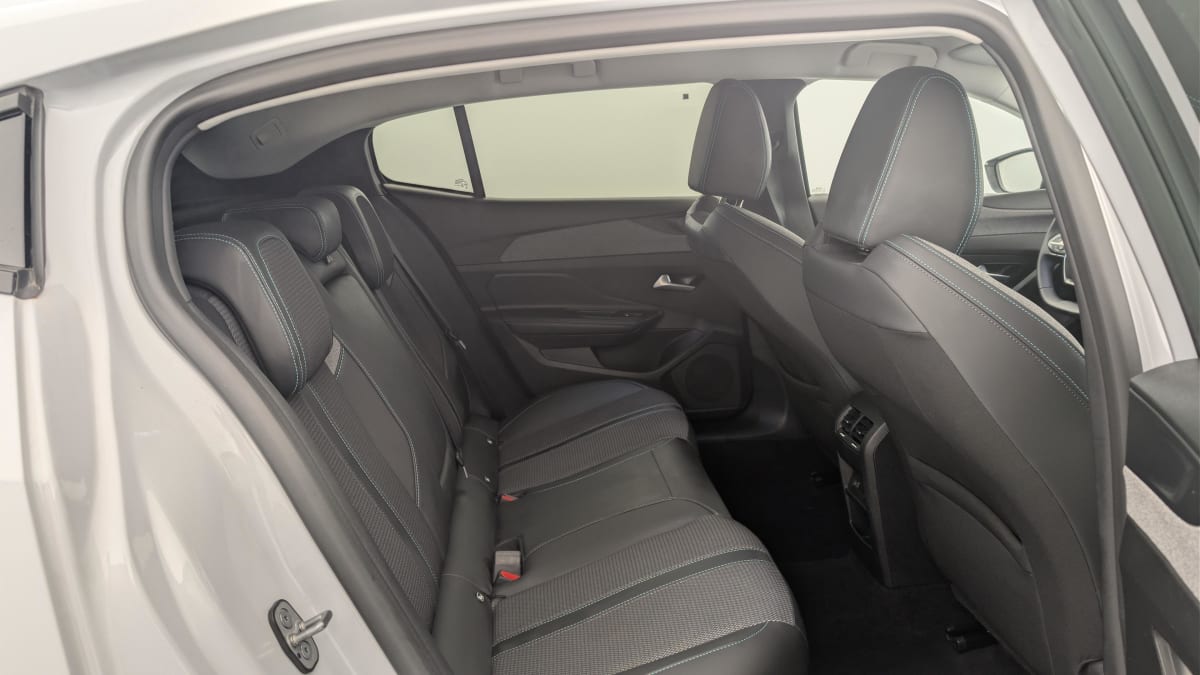 Peugeot 408 - Image 10