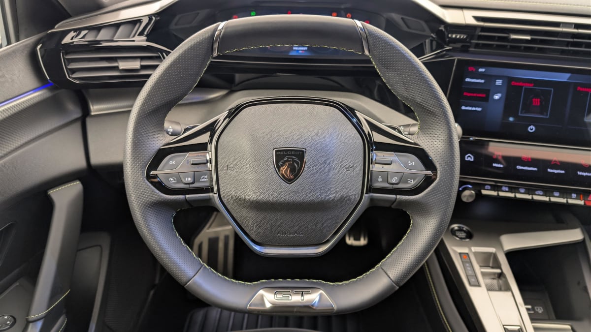 Peugeot 408 - Image 14