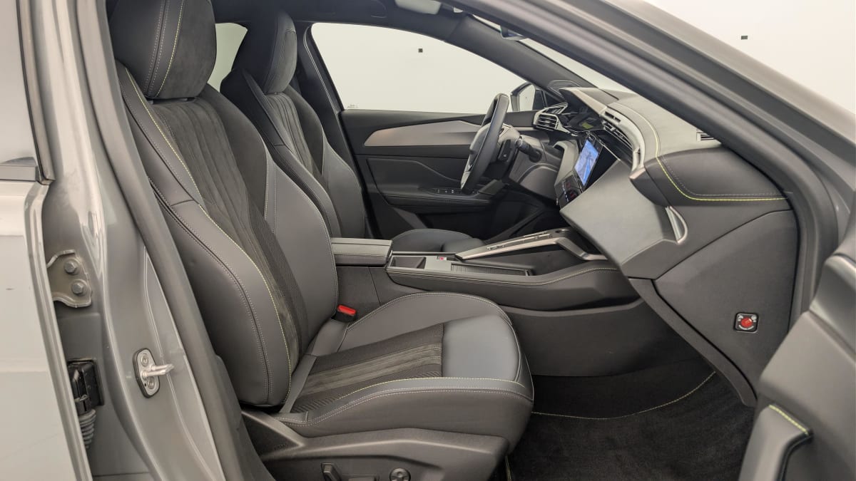 Peugeot 408 - Image 9