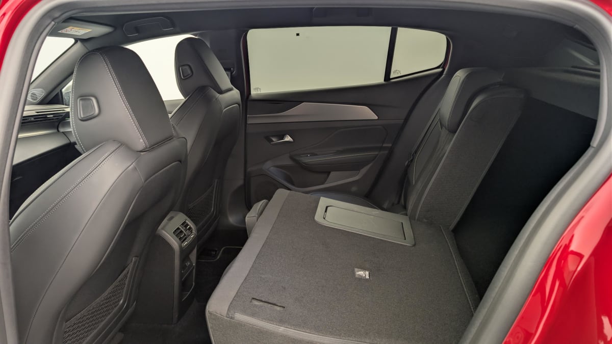 Peugeot 408 - Image 12