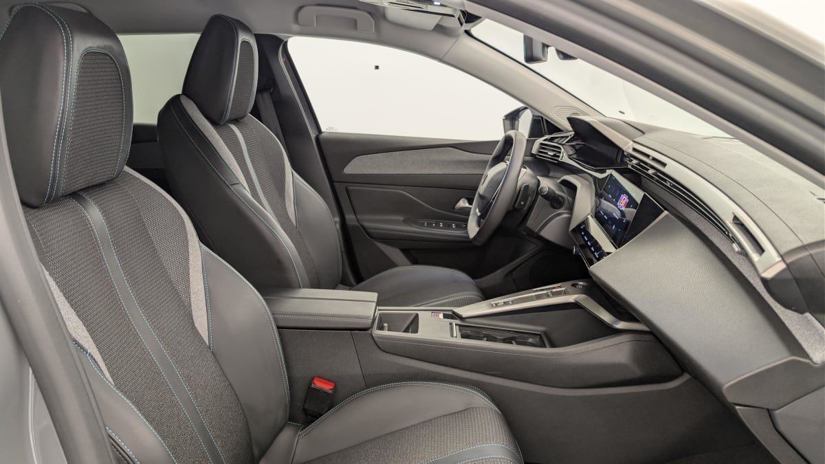 Peugeot 408 - Image 9