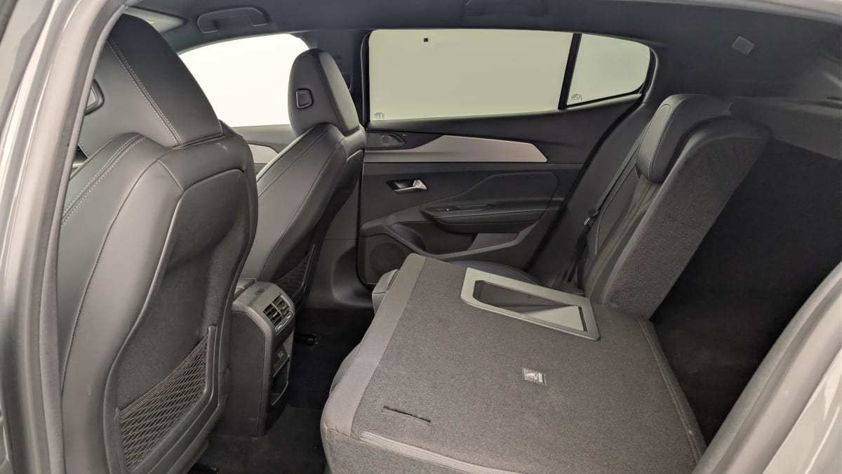 Peugeot 408 - Image 12