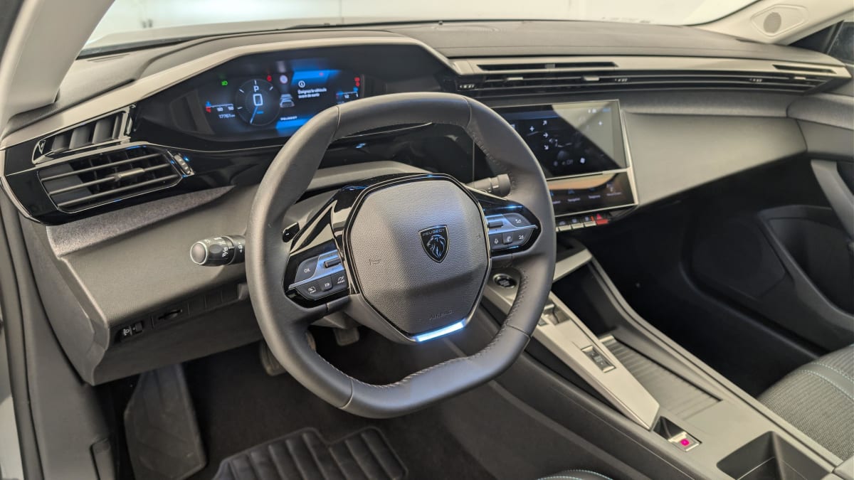 Peugeot 408 - Image 15